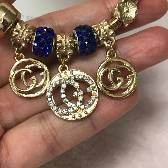 Fashion Jewelry Gold Tone Charms With Pendant Bracelet Elastic Bangle New - Picture 4 of 7